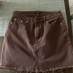 Brown mini Jean skirt by : Nasty gal